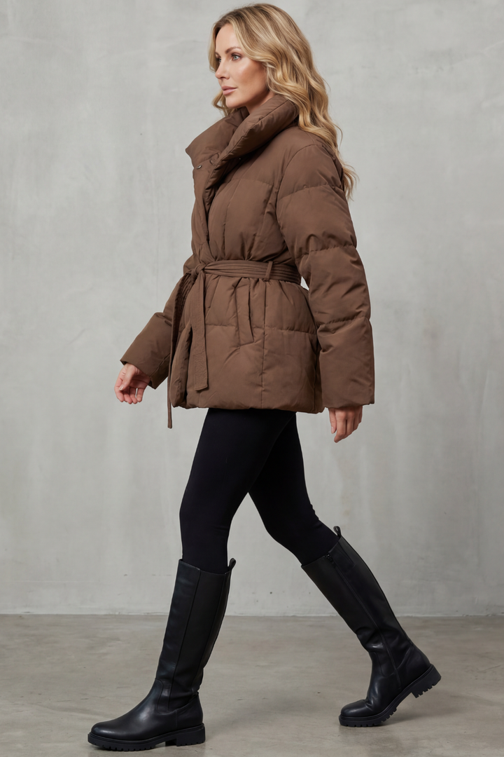 Women's Belted Puffer Coat with Oversized Collar – Tamsin