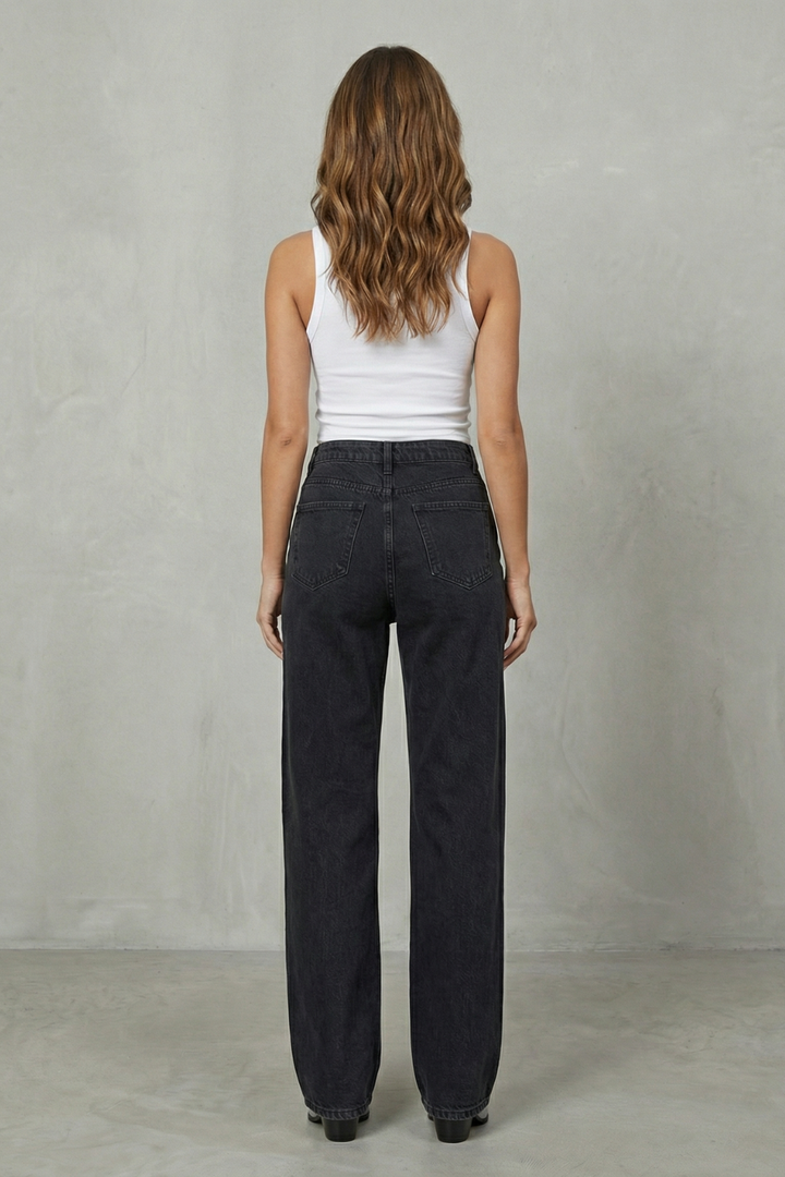 Women's Wide Leg Jeans in Washed Black - Rosemine