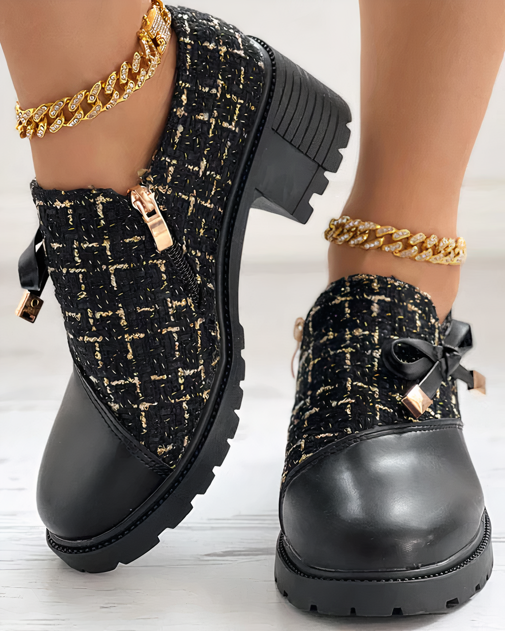Women's tweed shoe boots Zena in Black – front view