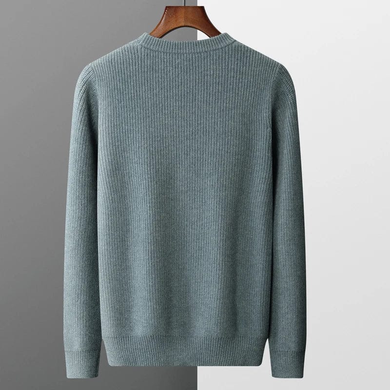 Men's sage green chunky cable knit jumper – ribbed back view