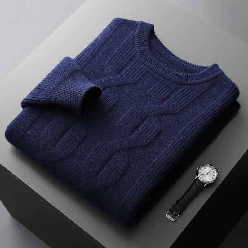 Men's navy blue chunky cable knit jumper – folded