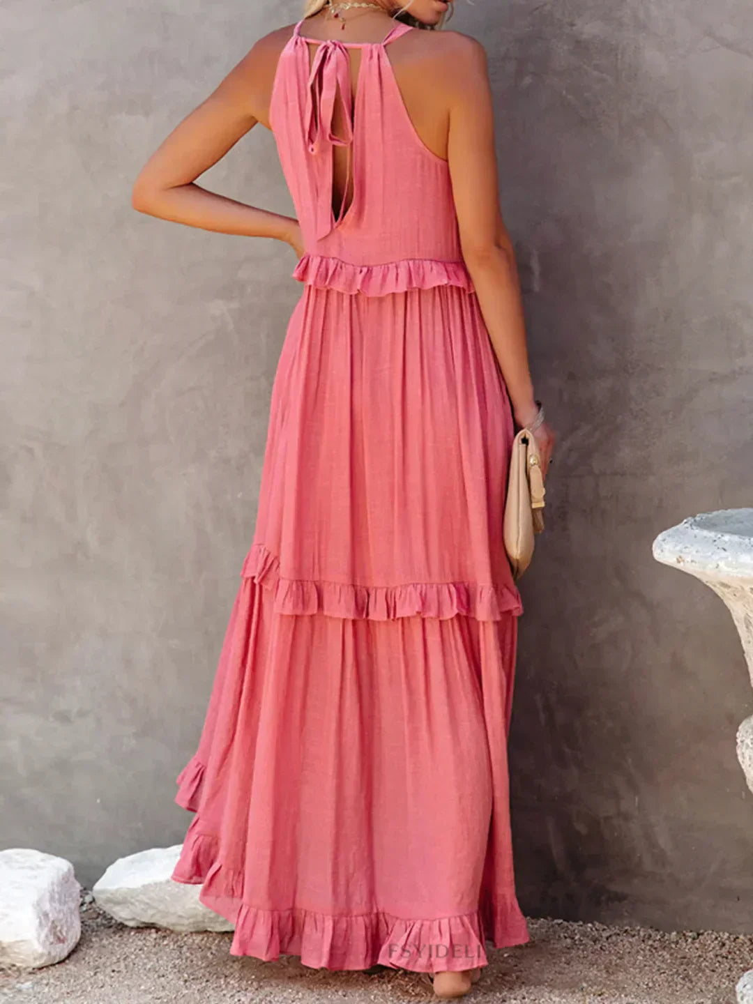 Ilona - Halterneck Dress With Ruffles and Maxi Pockets