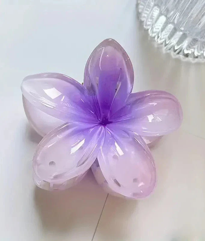 Bonnie Glossy Flower Hairclip