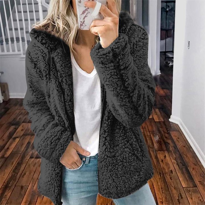 Women's teddy fleece jacket Uma in Black – front view