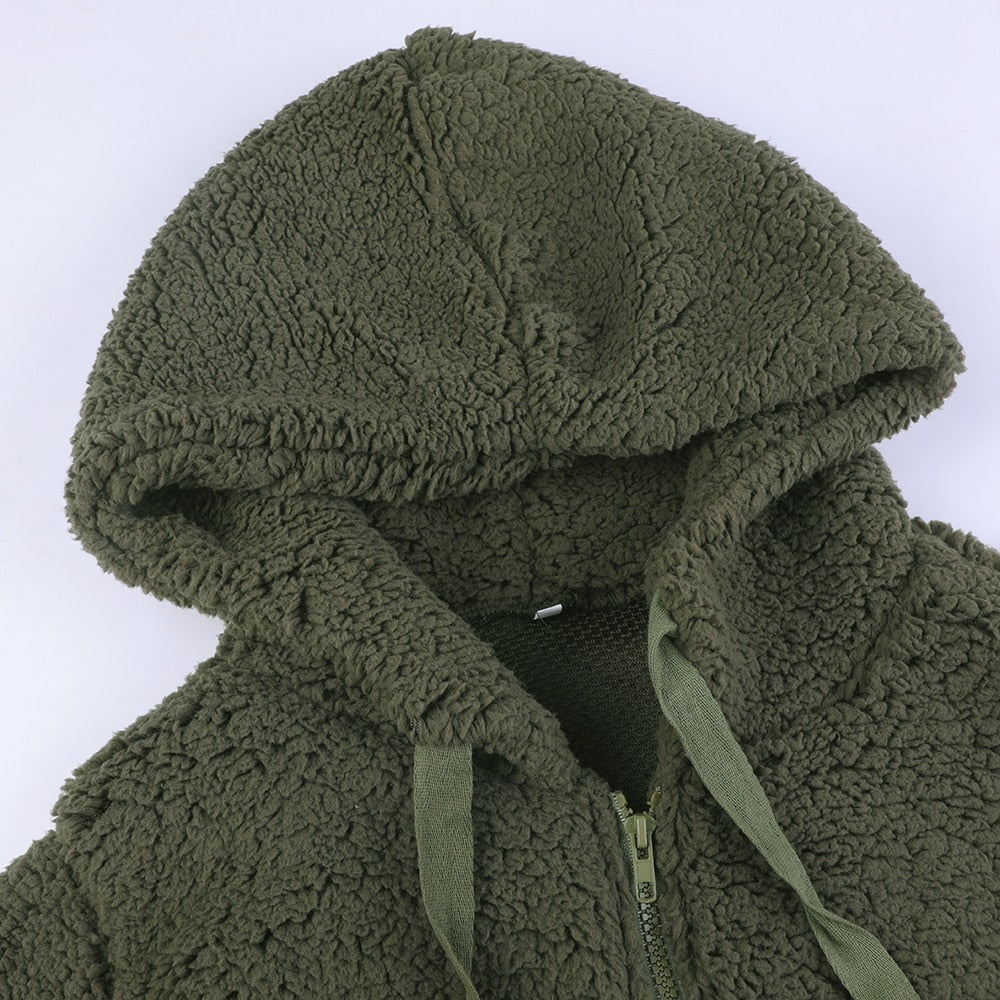 Women's teddy fleece jacket Uma in Green – hood and drawstring detail