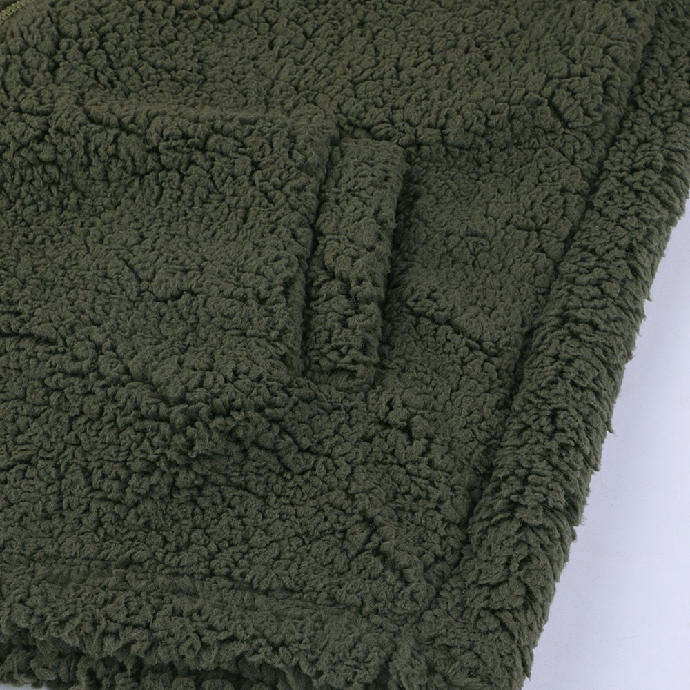 Women's teddy fleece jacket Uma in Green – side pocket detail