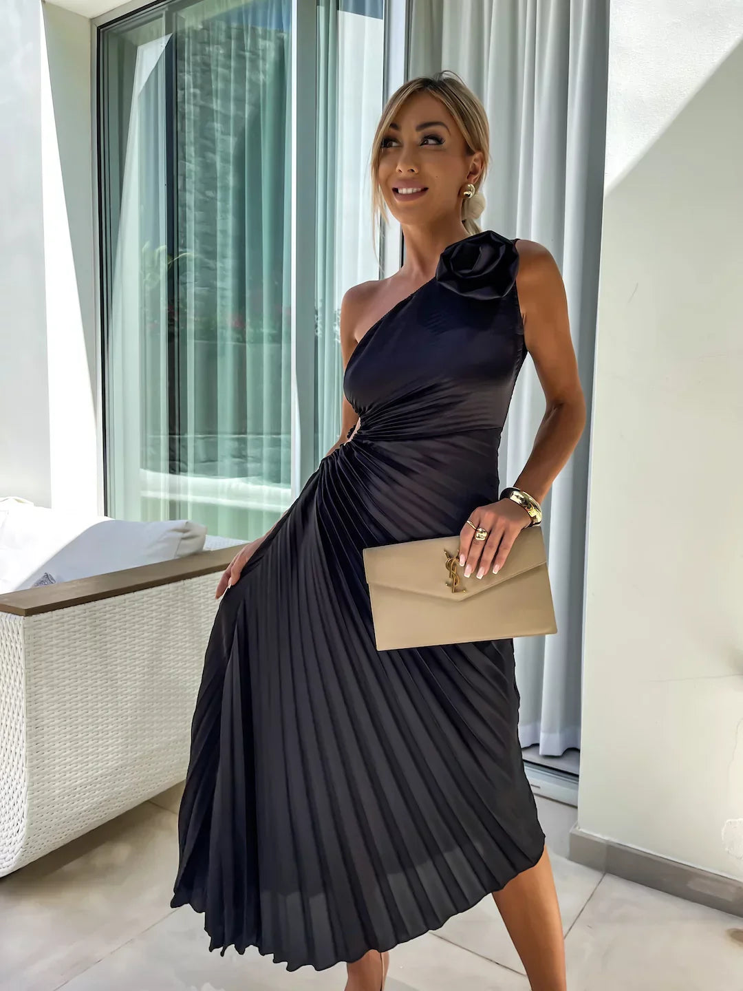 Lizbeth - Flower Shoulder Maxi Dress