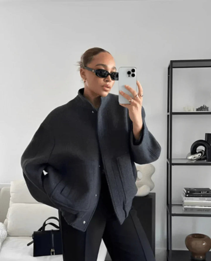 Women's oversized bomber jacket Betsy in Dark Grey – mirror view