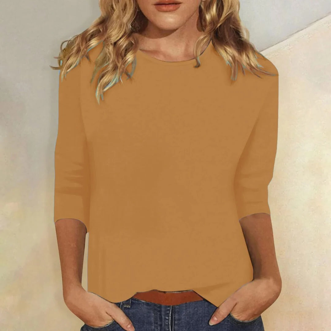Eowyn - Women's fine knit crew neck top in Camel – front view