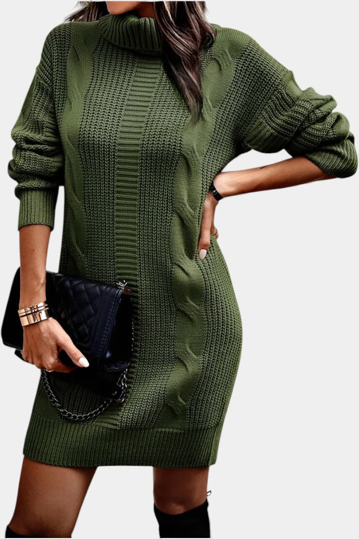 Women's roll neck jumper dress Peggy in Green – hand on hip