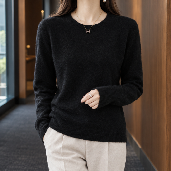 Women's wool crew neck jumper Kathleen in Black – front view