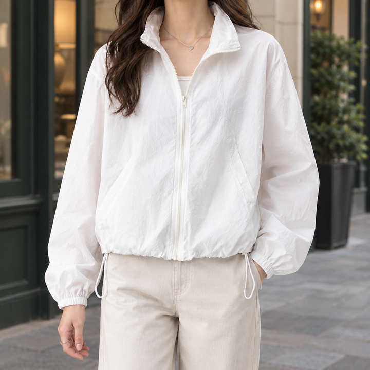 Devizes women's zip-up jacket in White – front view