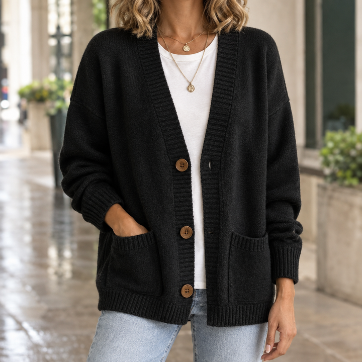 Women's v-neck pocket cardigan Beryl in Black – front view