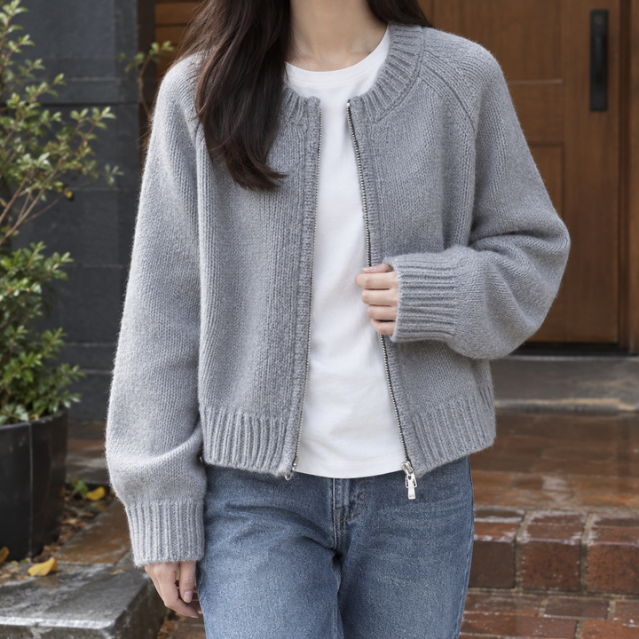 Women's Cropped Chunky Knit Zip-Up Cardigan – Sioned – Grey – front view