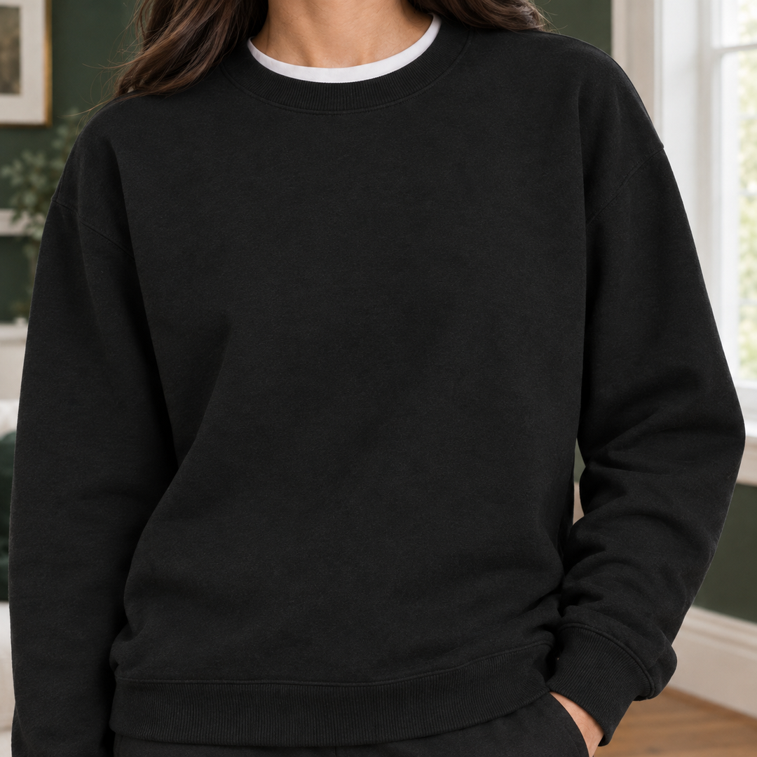Women's crew neck sweatshirt Mildred in Black – close-up front view