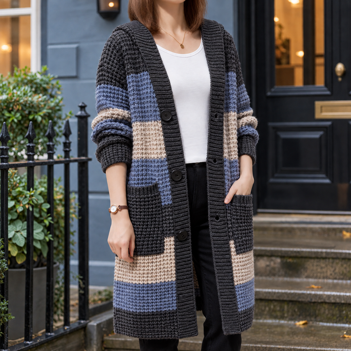 Calla - Women's hooded cardigan in Charcoal – front view