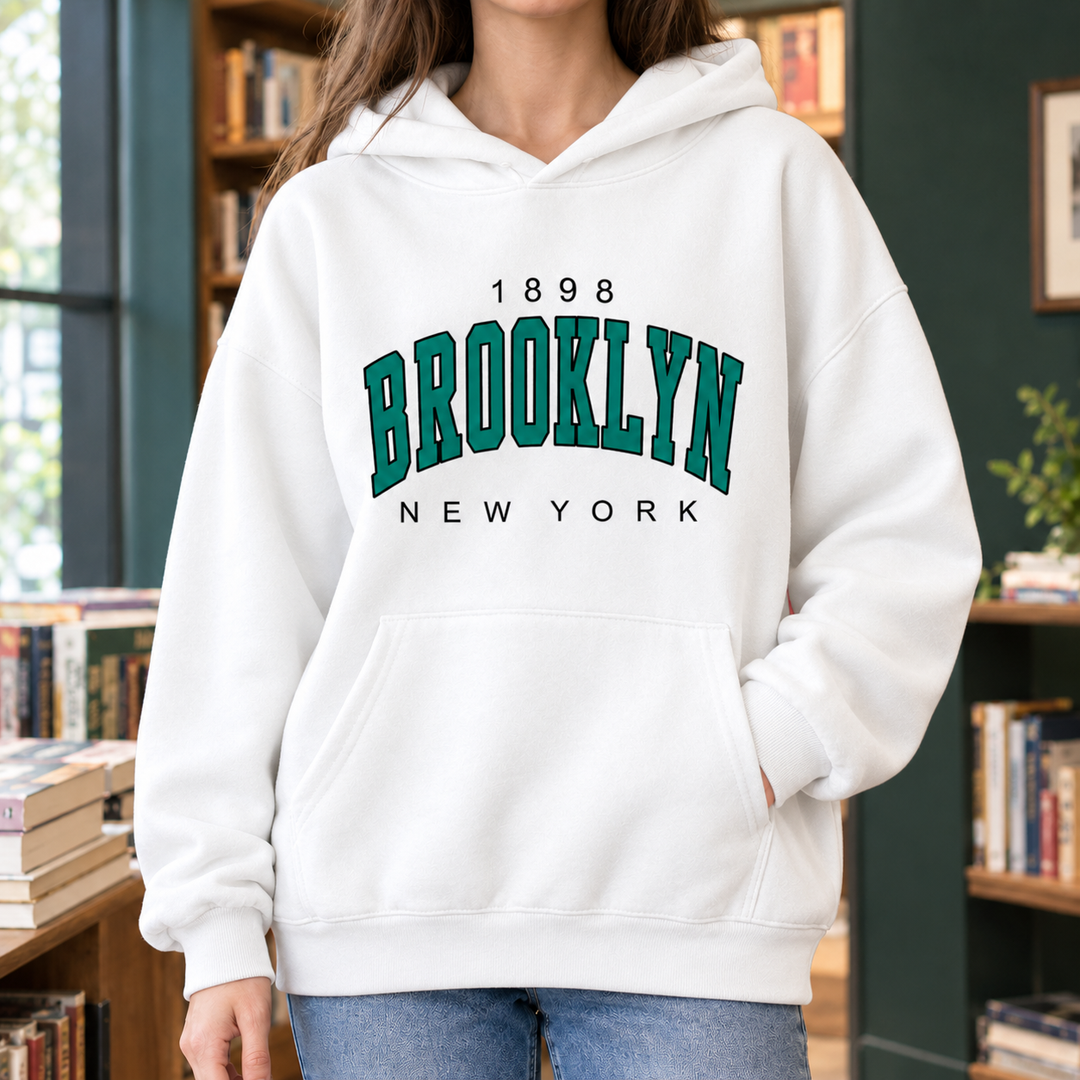 Women's graphic hoodie Carwen in White – alternate view