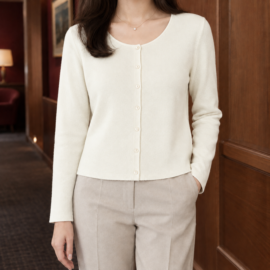 Women's Fine Knit Scoop Neck Button-Through Cardigan – Morvoren – White – front view