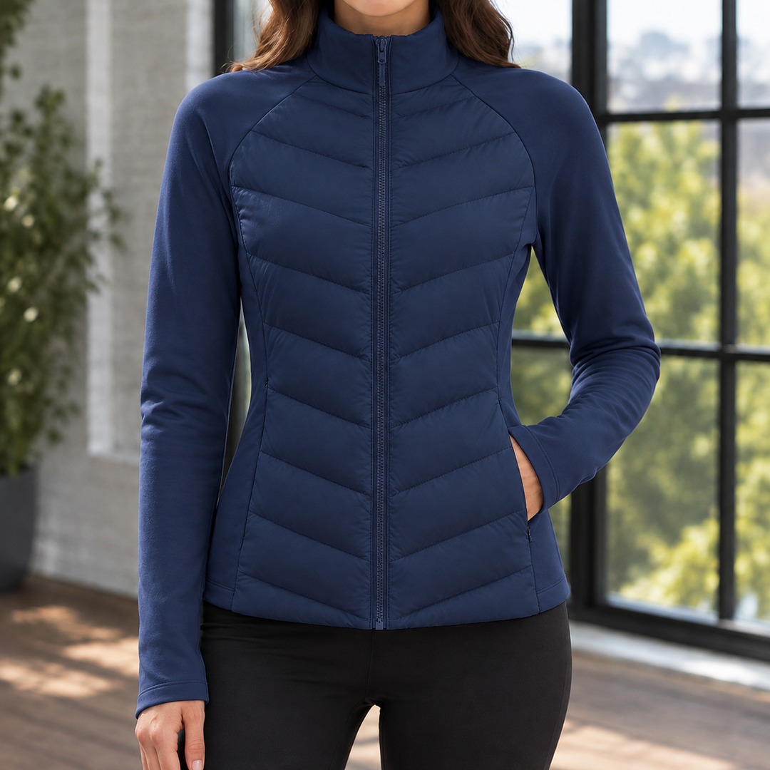 Cranbrook women's quilted jacket in Navy – front view