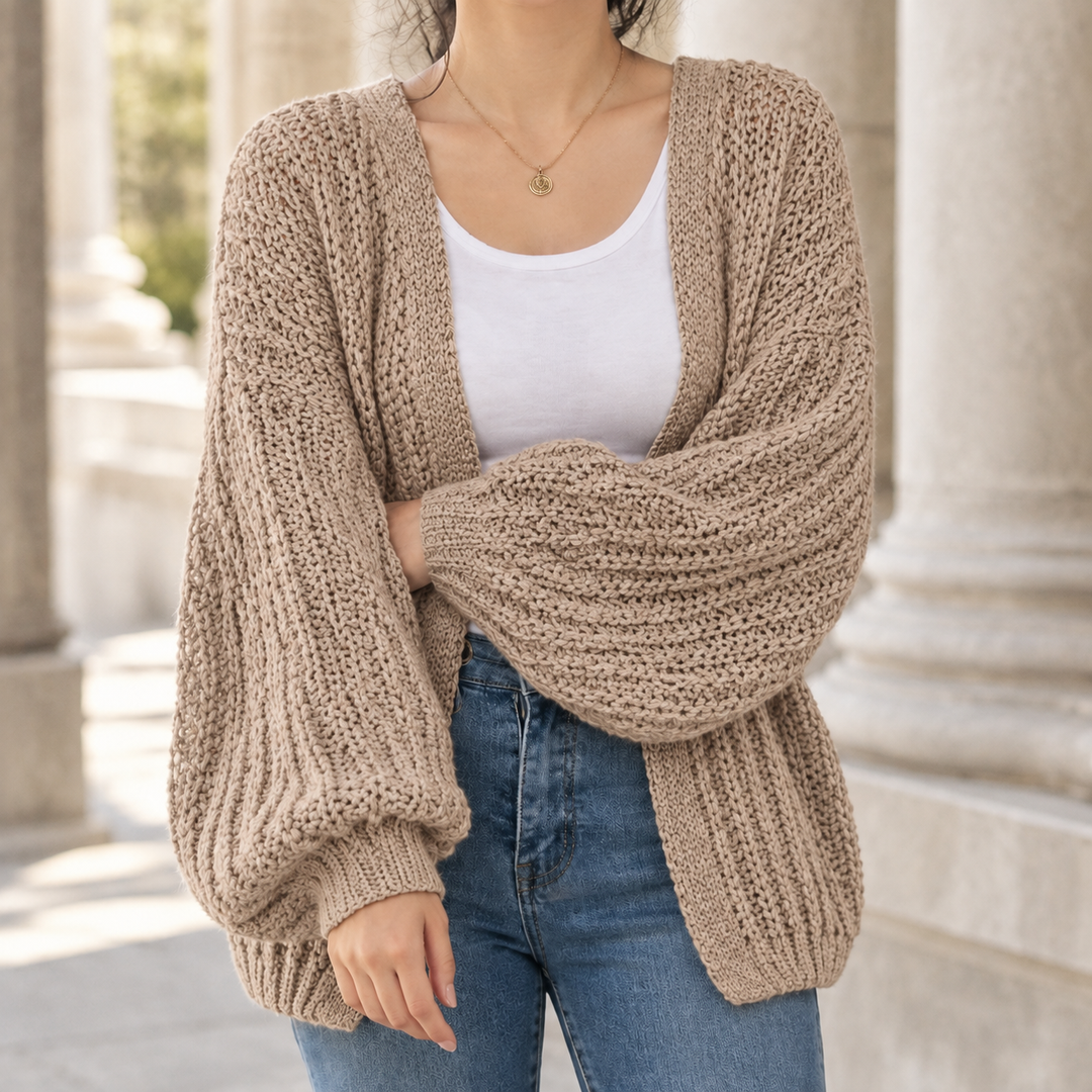 Araminta - Women's chunky knit cardigan in Camel – front view
