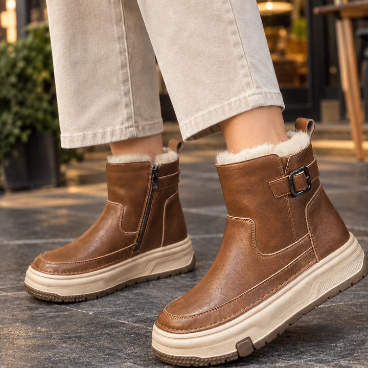 Ravenglass women's plush-lined platform ankle boots in Tan – side view