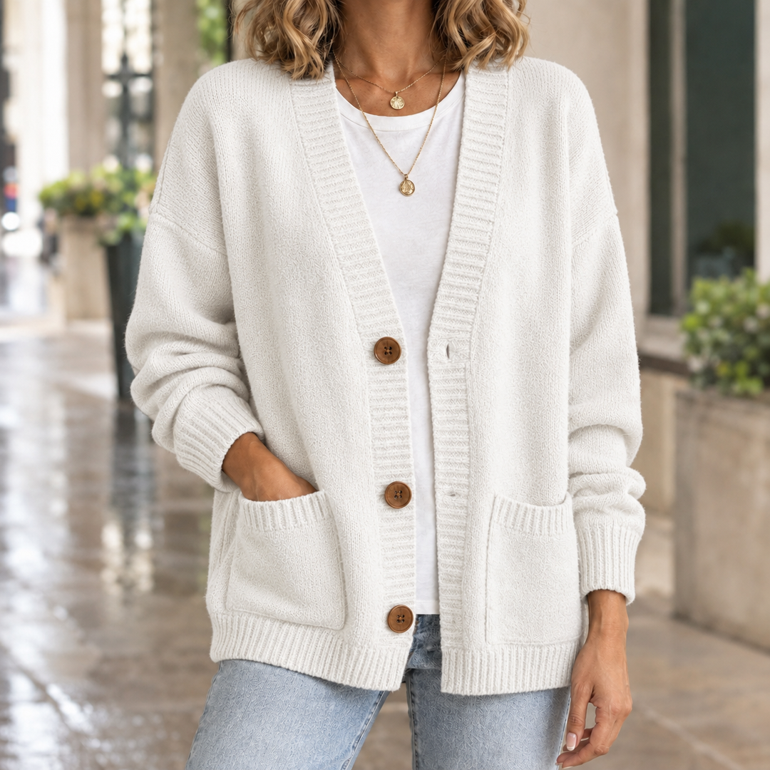 Women's v-neck pocket cardigan Beryl in White – front view