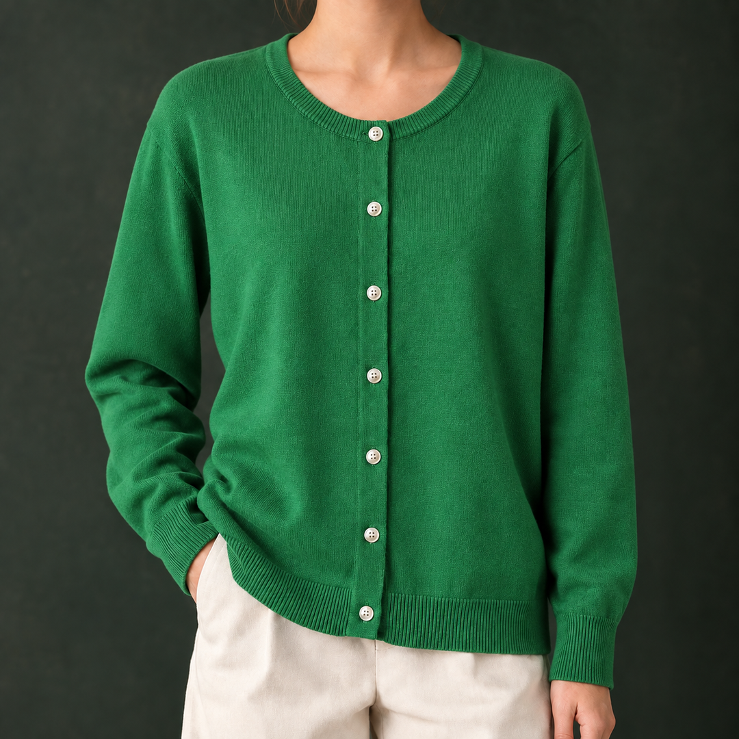 Women's Fine Knit Crew Neck Button-Through Cardigan – Avis – Green – front view