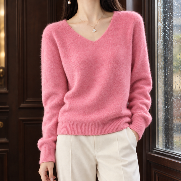 Women's Brushed Wool Relaxed V-Neck Jumper – Connie – Pink – front view