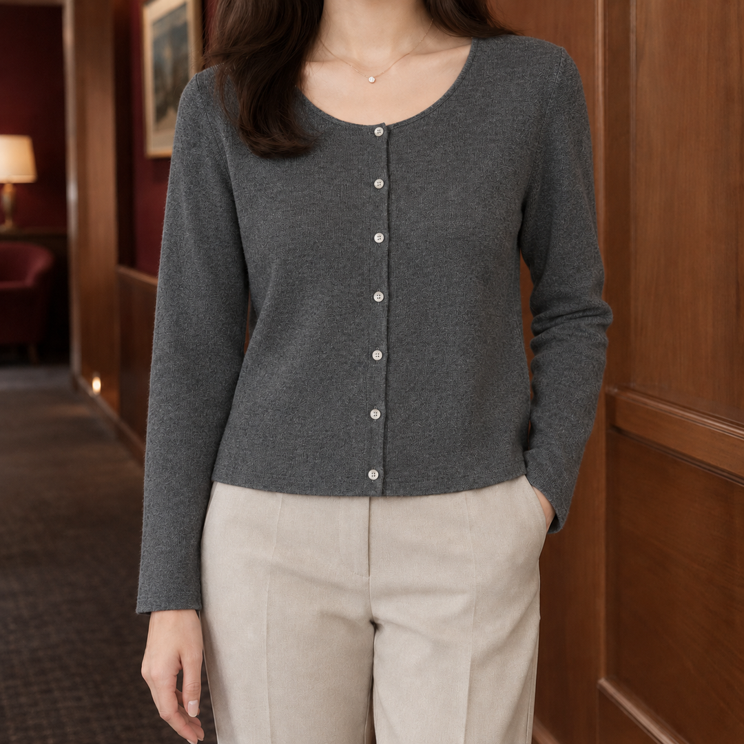Women's Fine Knit Scoop Neck Button-Through Cardigan – Morvoren – Grey – front view