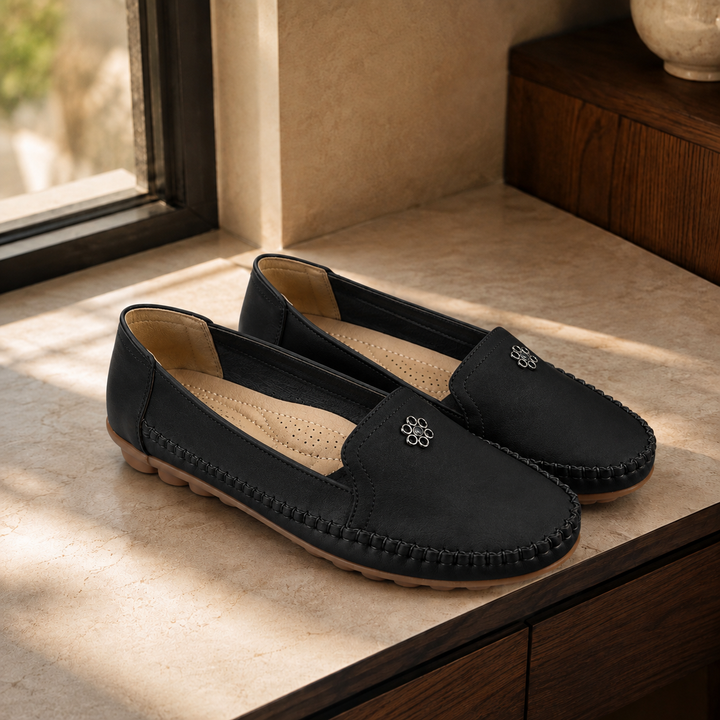 Women's Orthopaedic Cushioned Moccasin Loafers Ravello – Black – angled pair