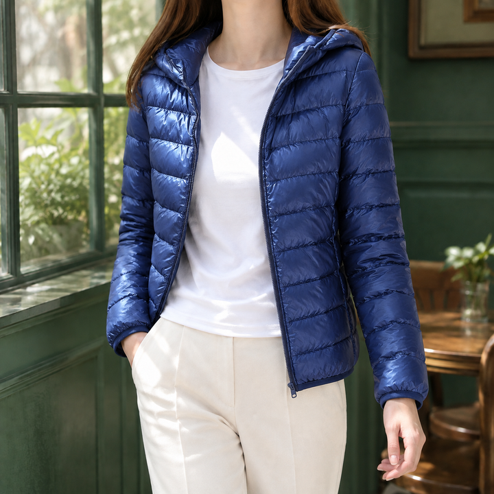 Inverness women's puffer jacket in Navy – front view