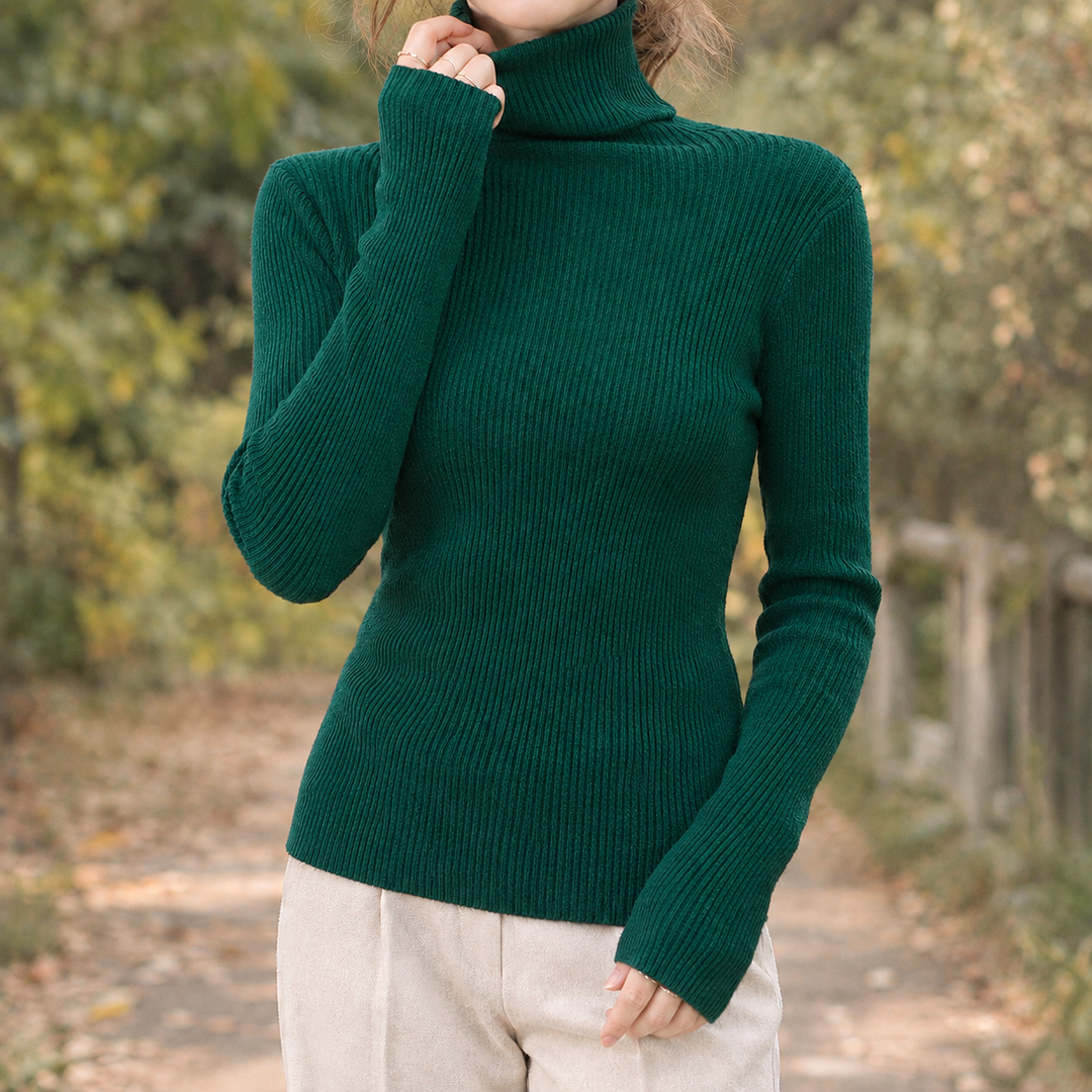 Carole - Women's ribbed roll neck jumper in Dark Green – front view