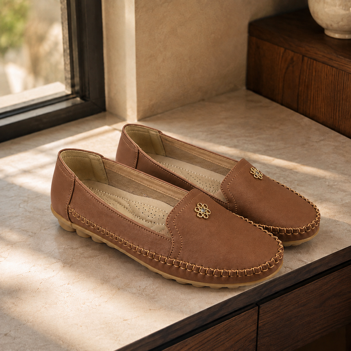 Women's Orthopaedic Cushioned Moccasin Loafers Ravello – Brown – angled pair