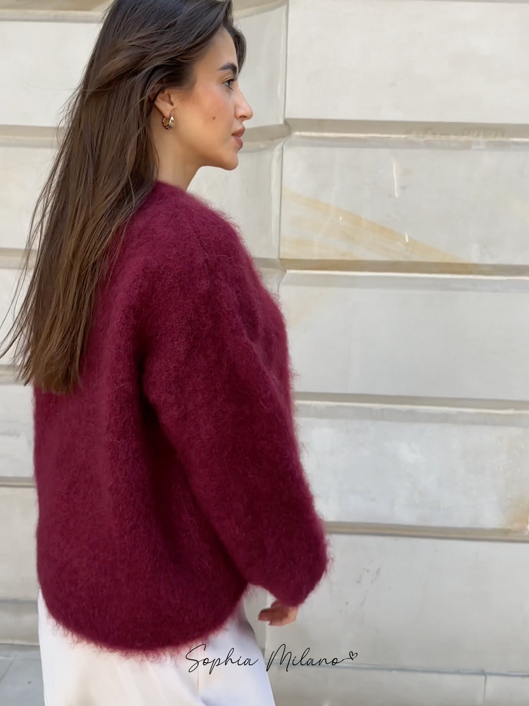 Women's fluffy knit crew neck jumper Darcey in Burgundy – back view