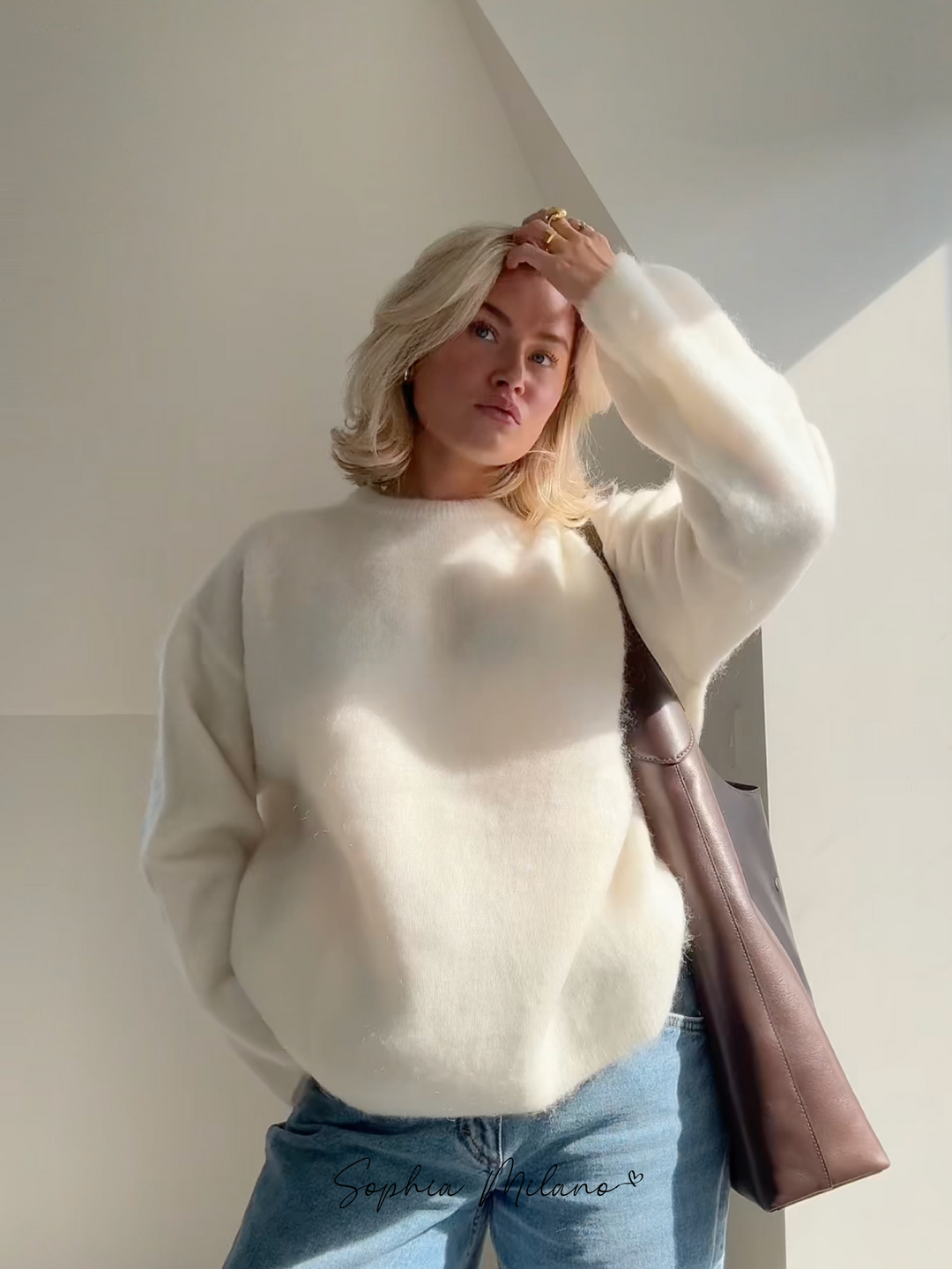 Women's fluffy knit crew neck jumper Darcey in Cream – front view