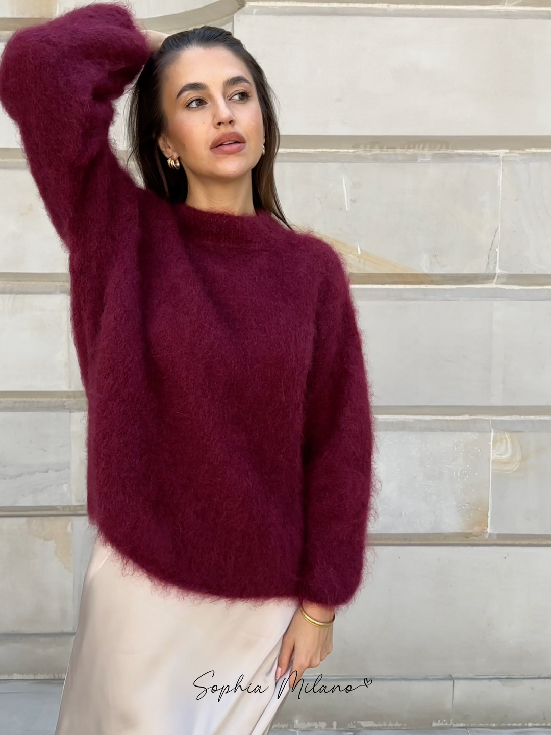 Women's fluffy knit crew neck jumper Darcey in Burgundy – front view