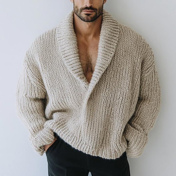 Men's chunky knit shawl collar jumper Sutton in Beige – front view on model