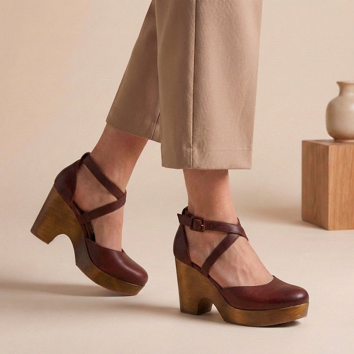 Women's closed toe platform heels Dulcie in Brown – on foot side view